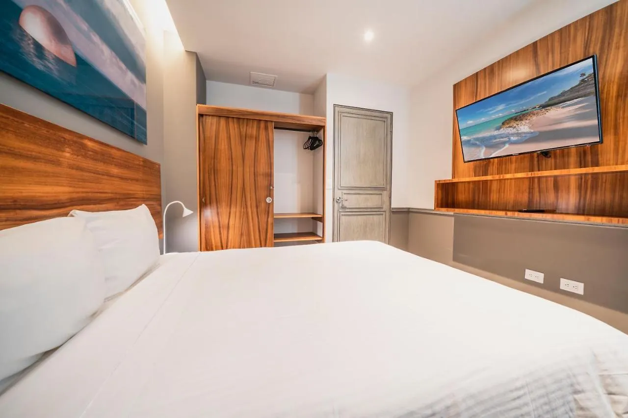 Luxury 2 Bedroom Condo - Beautiful Ocean View At Singular Joy Residences, Jade Playa del Carmen Apartment